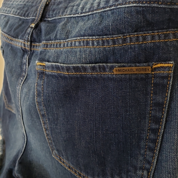 Michael Kors Distressed Bottom Shorts - Picture 4 of 5